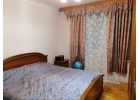 Продам двушку в хорошем районе.